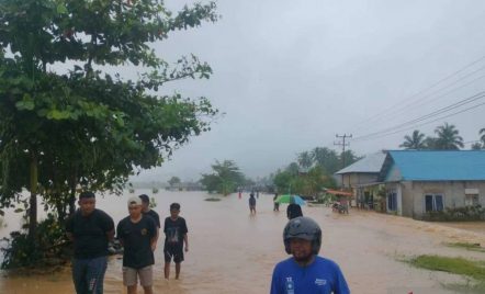 Curah Hujan Tinggi, 2 Kecamatan di Gorontalo Diterjang Banjir - GenPI.co