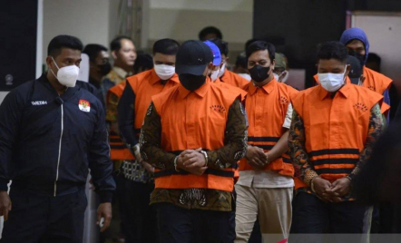 Terlibat Pungli di Rutan, 15 Pegawai KPK Diberhentikan Sementara - GenPI.co