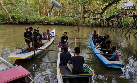 'Kuyang: Sekutu Iblis yang Selalu Mengintai', Film Horor dengan Tema 3 Daerah - GenPI.co