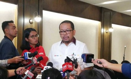 M. Qodari Sorot Tajam Potongan Pidato Jokowi yang Disebarkan Hasto - GenPI.co