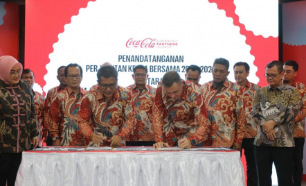 CCEP Indonesia dan Serikat Pekerja Sepakati Perjanjian Kerja Bersama 2024-2026 - GenPI.co