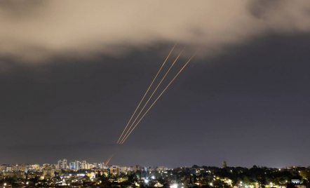 Israel Kena Serangan Udara Iran, Amerika Serikat Turun Tangan - GenPI.co