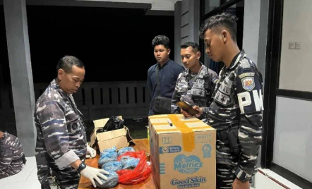 Lanal Nabire Amankan Paket Diduga Bahan Peledak di Pelabuhan Samabusa - GenPI.co