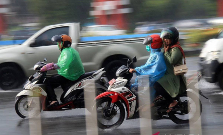 BMKG: Kota Besar di Indonesia Didominasi Cuaca Cerah Berawan - GenPI.co