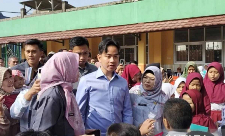 Uji Coba Makan Bergizi Gratis, Gibran: Untuk Generasi Penerus, Tidak Boleh Pelit - GenPI.co