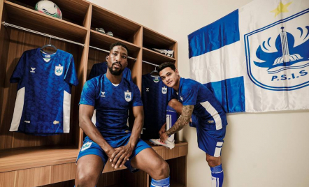 PSIS Semarang Kenalkan Jersei Anyar, Ada Ikon Lawang Sewu hingga Warak Ngendhog - GenPI.co