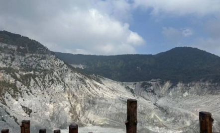 Imbas Kebakaran Hutan, Jalur Pendakian Gunung Parahu Ditutup - GenPI.co