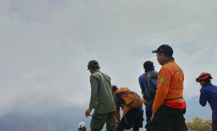 Pendaki Hilang di Gunung Rinjani Belum Ditemukan, Tim SAR Lanjutkan Pencarian - GenPI.co