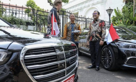 60 Unit Mercedes Benz S-Class Disiapkan Jadi Kendaraan Resmi Pelantikan Presiden dan Wapres - GenPI.co