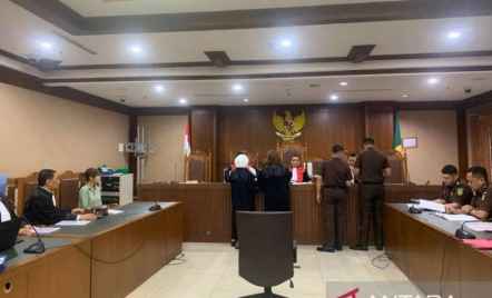 Hakim PN Jakarta Pusat Tunda Sidang Perdana Pengajuan PK Jessica Wongso - GenPI.co