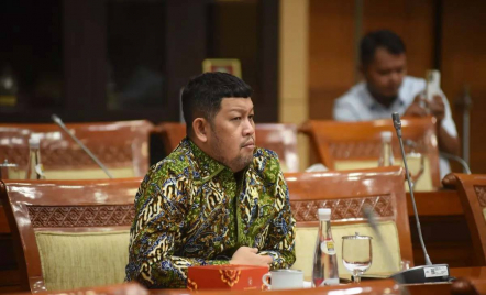 Dalami Kasus Tom Lembong, DPR RI: Kami Panggil Jampidsus Dulu - GenPI.co