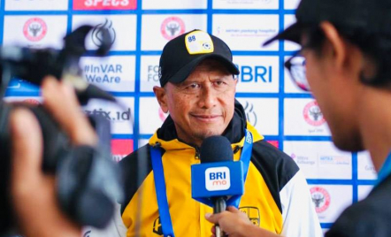 Rahmad Darmawan Ajukan Cuti, Barito Putera Dipimpin Frans Sinatra - GenPI.co