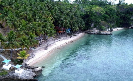 Pantai dan Laut Jadi Favorit, Ini 10 Daerah yang Bakal Didatangi Wisatawan di Akhir Tahun - GenPI.co