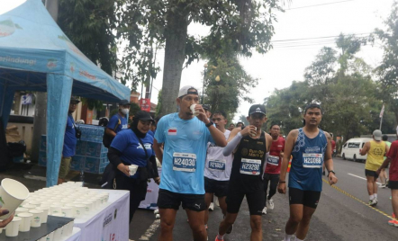 Borobudur Marathon Berjalan Sukses Berkat Le Minerale - GenPI.co