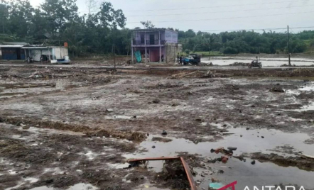 Diduga Jadi Penyebab Banjir dan Tanah Longsor di Sukabumi, 3 Perusahaan Tambang Dipanggil Polisi - GenPI.co