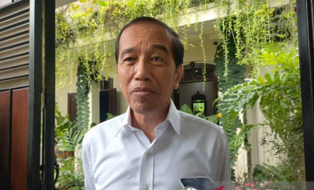 Tegaskan Tak Pernah Minta Perpanjangan Jabatan, Jokowi: Tanyakan Saja ke Bu Mega - GenPI.co