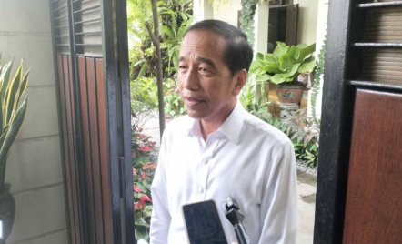 Jokowi Masuk Nominasi Pemimpin Korup versi OCCRP, Inas:Tidak Ada Bukti - GenPI.co