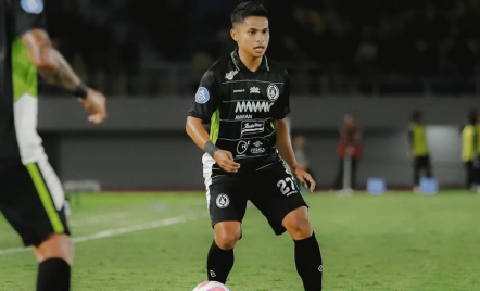 6,5 Musim Bersama, Irkham Zahrul Mila Resmi Tinggalkan PSS Sleman - GenPI.co