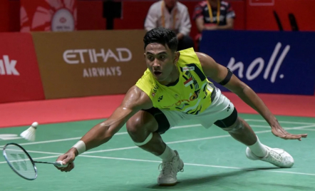 Singkirkan Unggulan Kedua, Alwi Farhan Amankan 1 Tiket ke Perempat Final Thailand Masters 2025 - GenPI.co