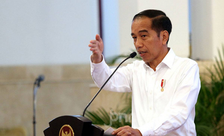 Beri Pesan Khusus ke Gibran, Jokowi: Ojo Kemajon - GenPI.co