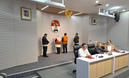 Tersandung 3 Kasus Korupsi, Wali Kota Semarang dan Ketua Komisi D DPRD Jateng Ditahan KPK - GenPI.co