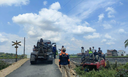 Kecelakaan KA Batara Kresna, Daop 6 Ingatkan Pengguna Jalan Patuhi Aturan di Perlintasan Sebidang - GenPI.co