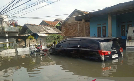 Bandung Dikepung Banjir, 8.043 Rumah Terendam dan 635 Jiwa Mengungsi - GenPI.co