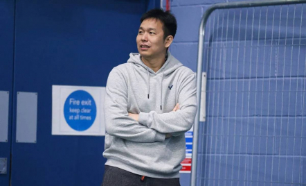 Debut Sebagai Pelatih, Hendra Setiawan Dampingi Sabar/Reza di All England 2025 - GenPI.co