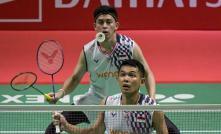 Mimpi Hattrick Pupus! Fajar/Rian Tersingkir di All England 2025 - GenPI.co