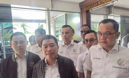 Laporkan Deddy Sitorus PDIP ke MKD, Rampai Nusantara: Framing Jahat ke Jokowi - GenPI.co