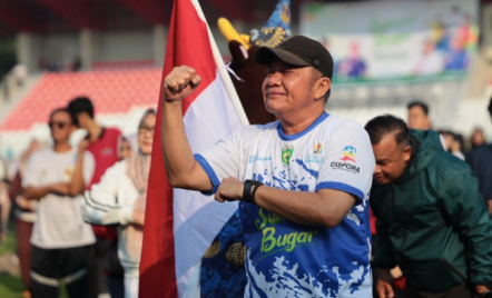 Gubernur Herman Deru Harapkan Para Atlet Provinsi Sumsel Sukses Dulang Prestasi Diajang Pornas Korpri dan Fornas 2025 - GenPI.co