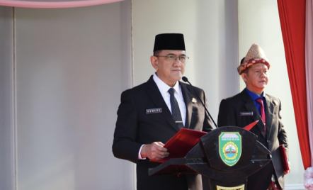 Irup Hardiknas, Sekda Sumsel Edward Candra Bacakan Amanat Tertulis Mandikdasmen RI - GenPI.co