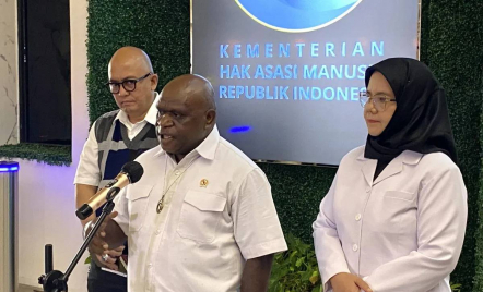 Menteri HAM Sebut Pendidikan di Barak Militer Oke, Asal Tanpa Cubit & Pukul - GenPI.co