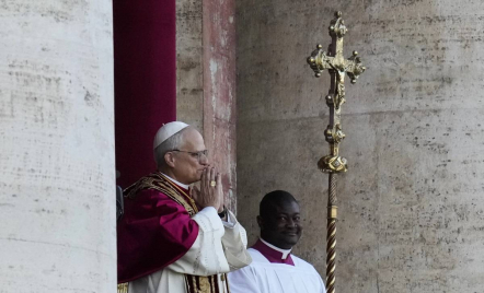 Paus Leo XIV Jadi Sorotan, Ini Fakta Menarik Pemimpin Baru Gereja Katolik - GenPI.co