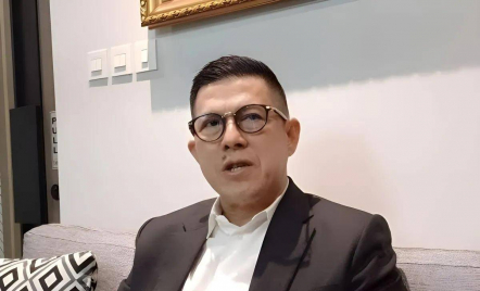DPR RI Memohon ke Presiden Seusai Penahanan Pengunggah Meme Prabowo Ditangguhkan - GenPI.co