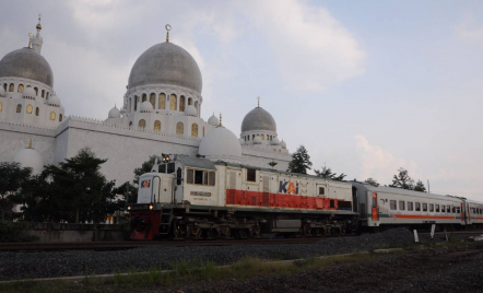 Kereta di Daop 6 Makin Tepat Waktu, OTP Capai 99,79% - GenPI.co