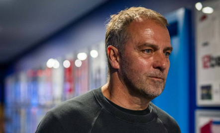 Barcelona Juara LaLiga Spanyol 2024/25, Hansi Flick: Kami Seperti Keluarga - GenPI.co