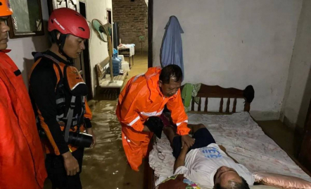 Banjir di Trenggalek, 7 Rumah Warga Terisolasi dan 11 KK Terdampak - GenPI.co