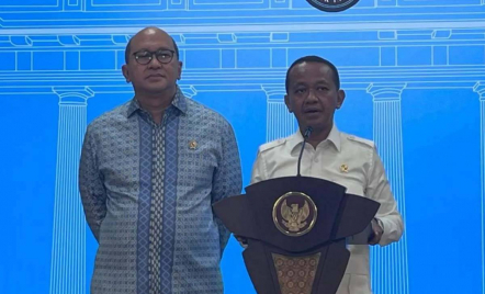 Bahlil Batalkan LG, Proyek Baterai Kendaraan Listrik Dilanjutkan Huayou - GenPI.co