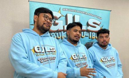 Bintangi Film GJLS: Ibuku Ibu-Ibu, Ananta Rispo Akui Kesulitan - GenPI.co