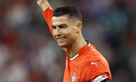 Fokus ke Timnas, Cristiano Ronaldo Tolak Main di Piala Dunia Antarklub - GenPI.co