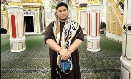 Setelah Naik Haji, Ivan Gunawan Belum Pengin Pulang dari Tanah Suci - GenPI.co