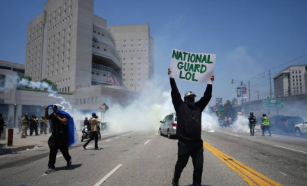 3 Hal Penting di Balik Langkah Trump Kerahkan Pasukan Garda Nasional ke Los Angeles - GenPI.co