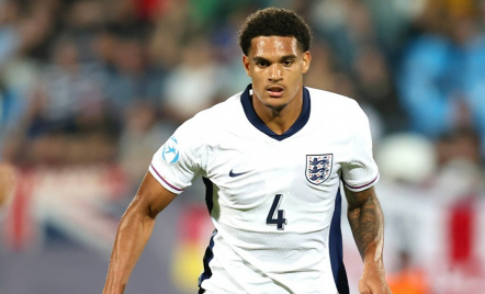 Urusan Frimpong dan Wirtz Selesai, Leverkusen-Liverpool Bahas Jarell Quansah - GenPI.co
