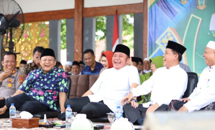 Peringatan Harlah Muslimat dan Fatayat NU, Gubernur Deru Titip Pesan Syukur dan Sabar - GenPI.co