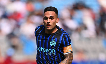 Chivu Sebut Inter Milan Tak Pernah Ragukan Lautaro Martinez - GenPI.co