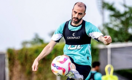 Pemain Balkan Jadi Senjata Baru Persebaya, Pelatih: Keras Disiplin dan Mental Baja - GenPI.co