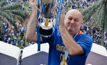 Piala Presiden 2025 Jadi Pemanasan Persib Bandung Jelang Liga 1 dan Liga Champions - GenPI.co
