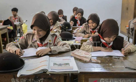 DPRD Desak Pemerintahan Pramono Anung Segera Realisasi Sekolah Gratis di Jakarta - GenPI.co