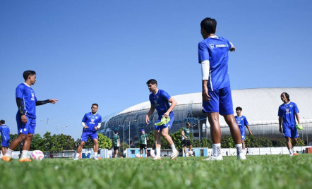Hodak Sebut TC di Thailand Bantu Pemain Baru Persib Cepat Adaptasi - GenPI.co